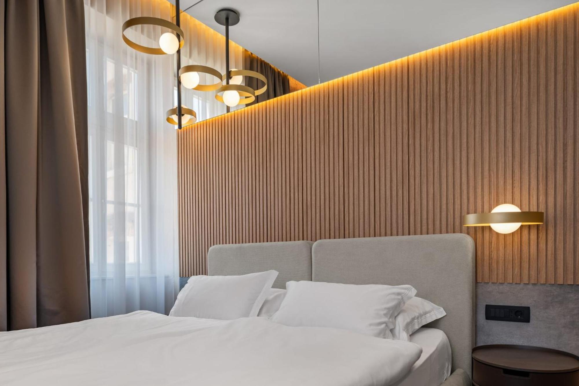 Monamel Luxury Suites Сплит Экстерьер фото