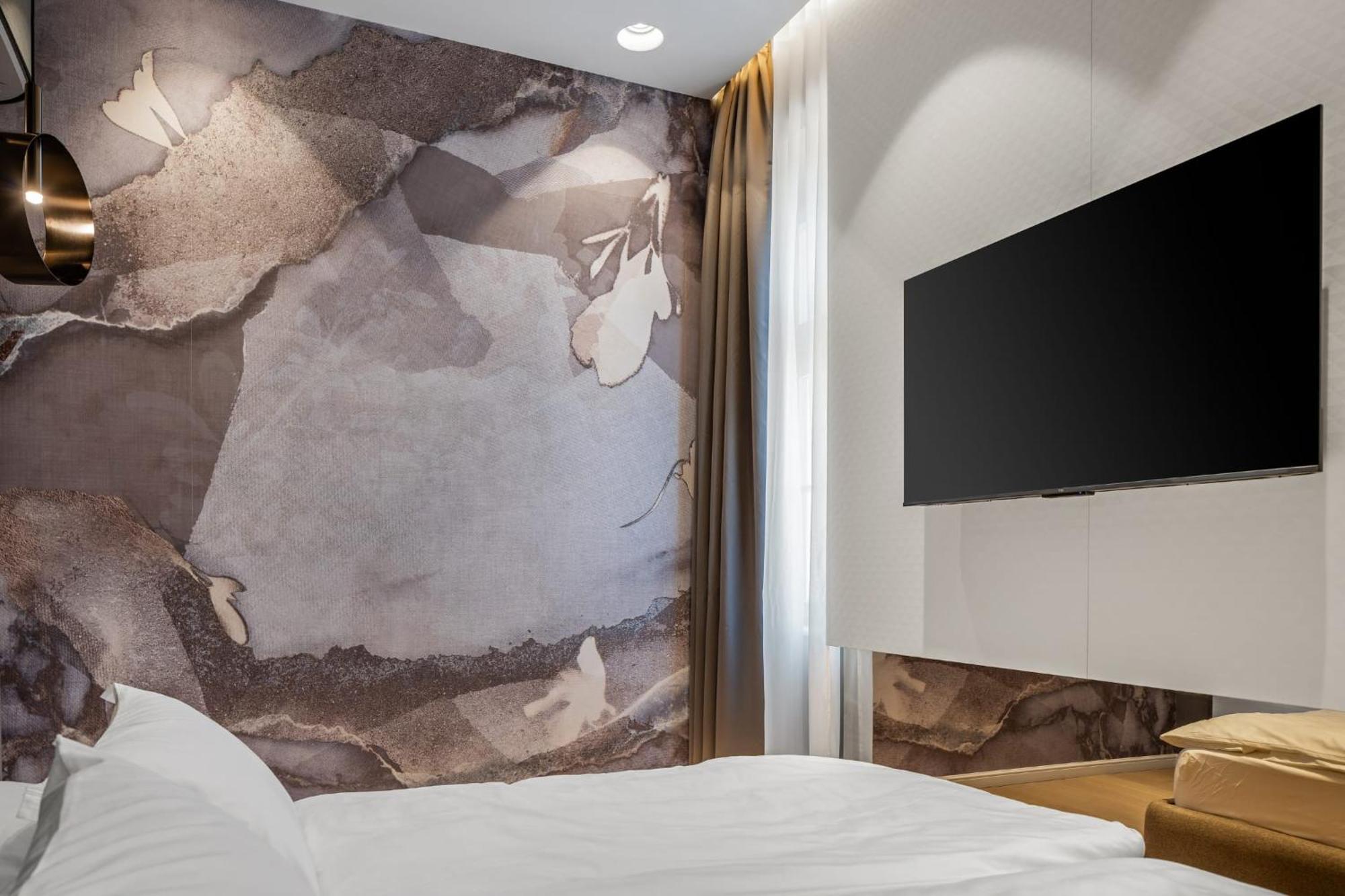Monamel Luxury Suites Сплит Экстерьер фото